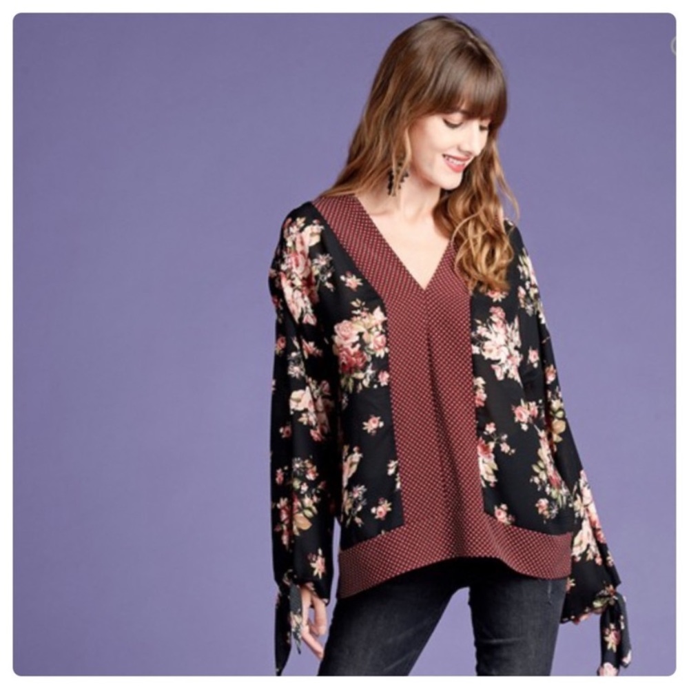 *CLEARANCE* ODDI Floral Tie Sleeve Lightweight Blouse - Picture 2 of 11